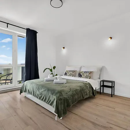 Horizon For 6 - Spacious & Quiet Апартаменти Братислава
