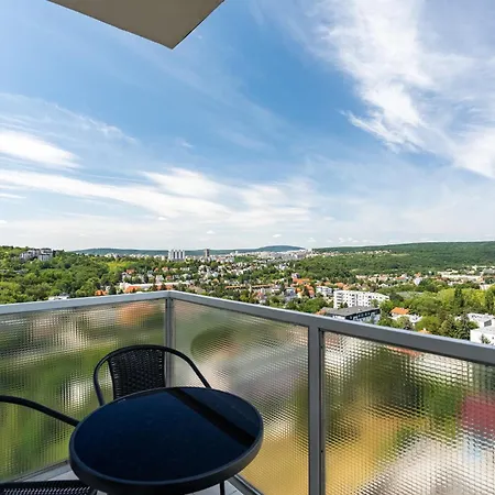 Horizon For 6 - Spacious & Quiet Bratislava