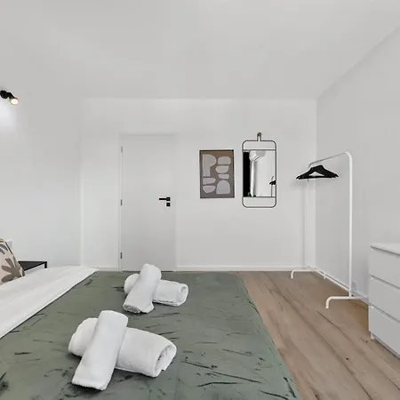 Horizon For 6 - Spacious & Quiet * Bratislava