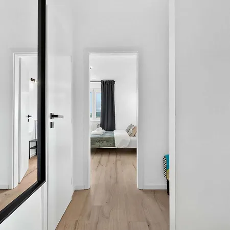 Horizon For 6 - Spacious & Quiet Lägenhet Bratislava