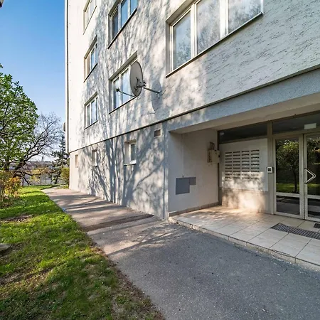 Horizon For 6 - Spacious & Quiet Lägenhet *