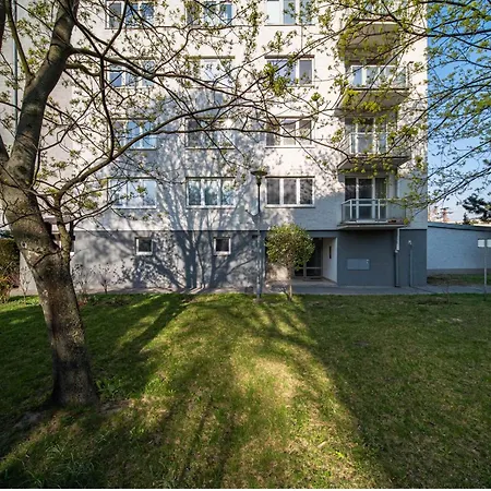 Lägenhet Horizon For 6 - Spacious & Quiet Bratislava