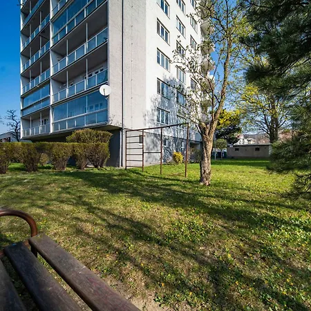 Horizon For 6 - Spacious & Quiet * Bratislava